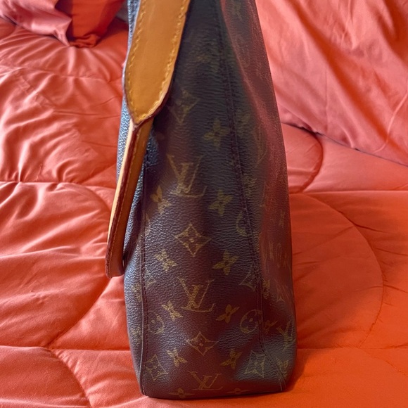 Louis Vuitton Monogram Wallet - Picture 2 of 14